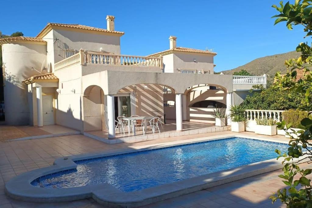 Casa Los Olivos, Villa With A Pool Alicante Exterior photo