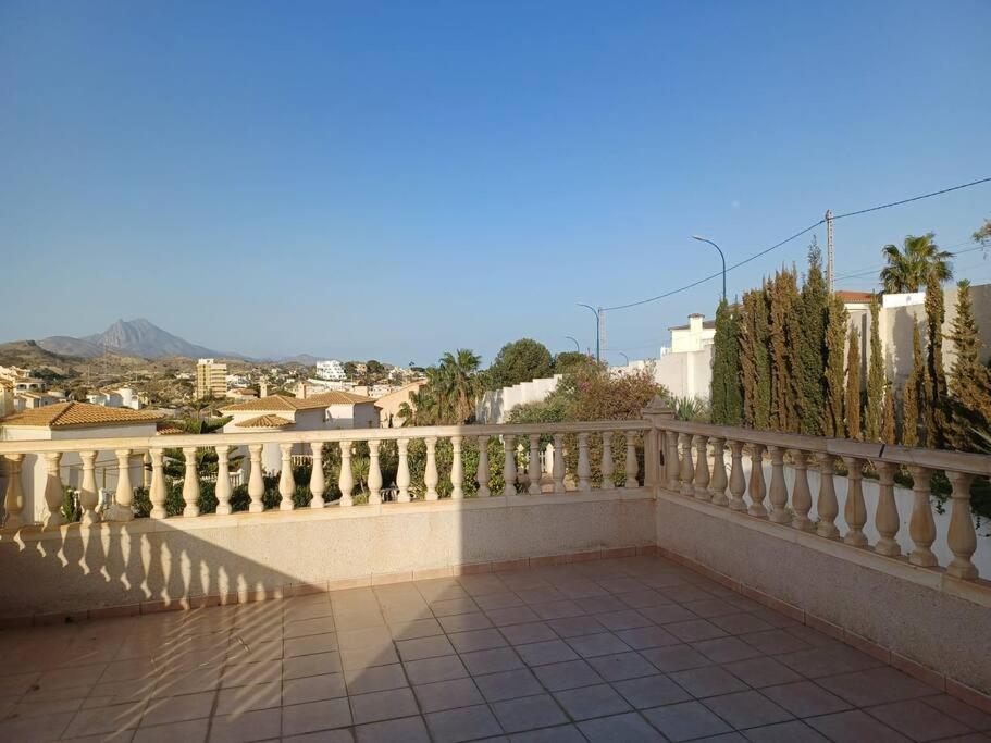 Casa Los Olivos, Villa With A Pool Alicante Exterior photo